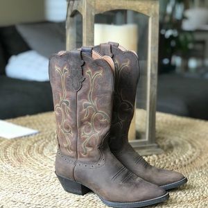 Justin’s McKayla Tan Cowboy Boots